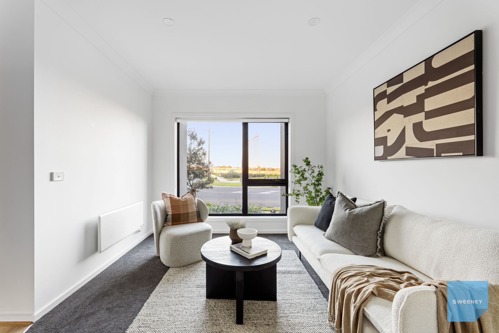 58 Mamic Boulevard, Fraser Rise - Thumbnail 5