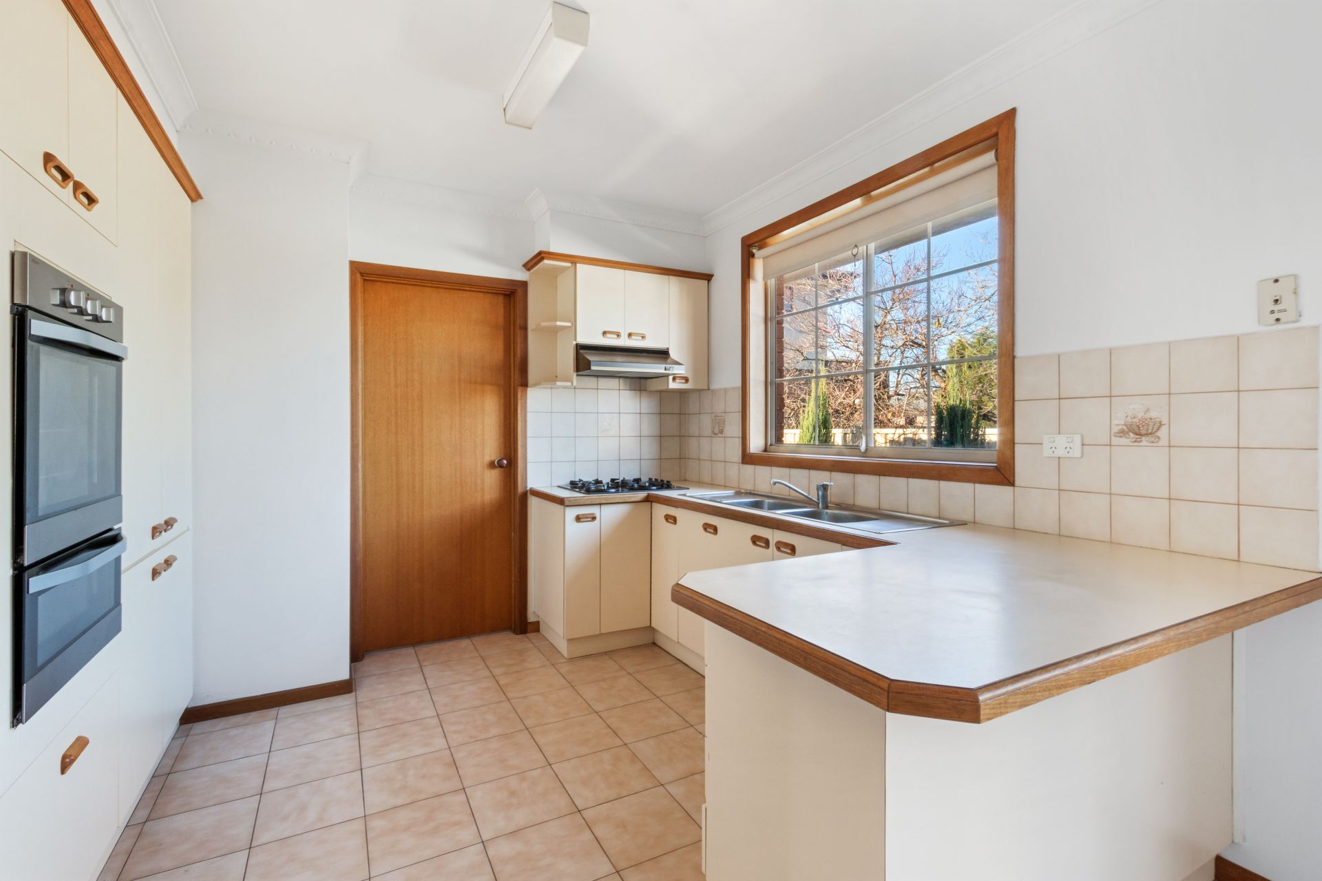 WHERE LOCATION MEETS CONVENIENCE