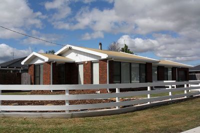 3
 
 
 
  
 
 
 2
 
 
 
  
 
 
 1
 
 
 
 
 
 
 
 36 Club Drive, Shearwater TAS 7307, Shearwater - Thumbnail 3
