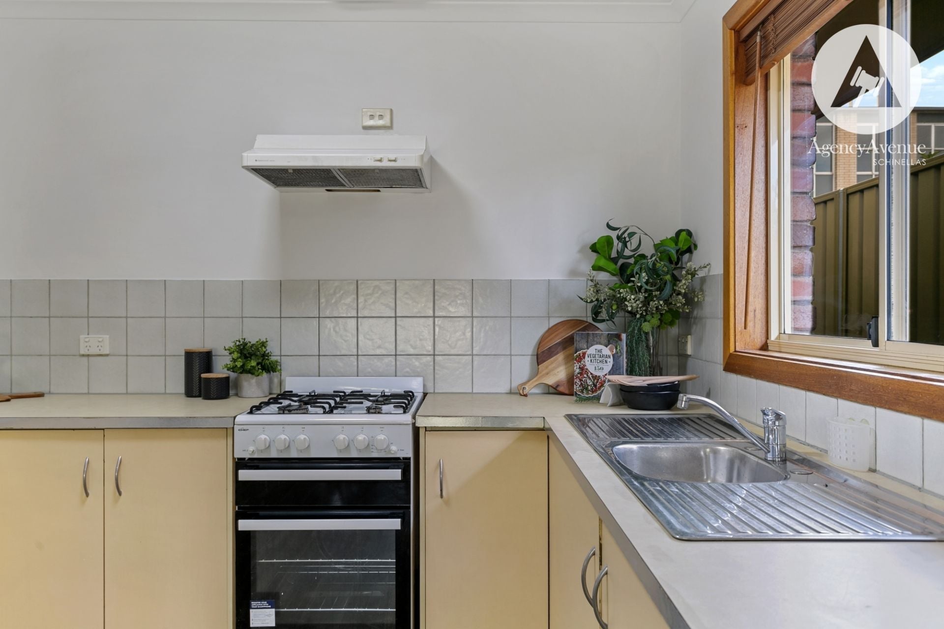 10/1 Campbell Road, Paradise - Thumbnail 8
