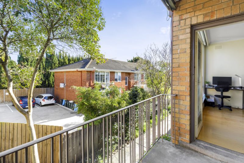 12/76a Campbell Road, Hawthorn East - Thumbnail 8
