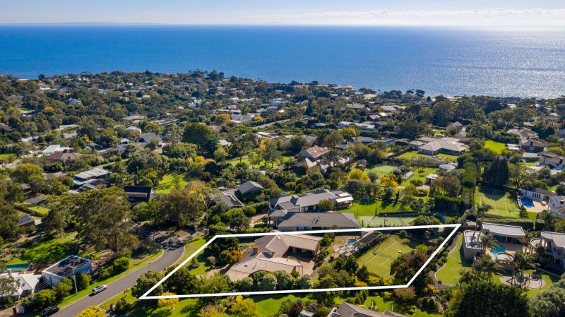 18 Barton Drive, Mount Eliza - Thumbnail 5
