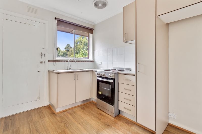 1/62 St Vigeons Road, Reservoir