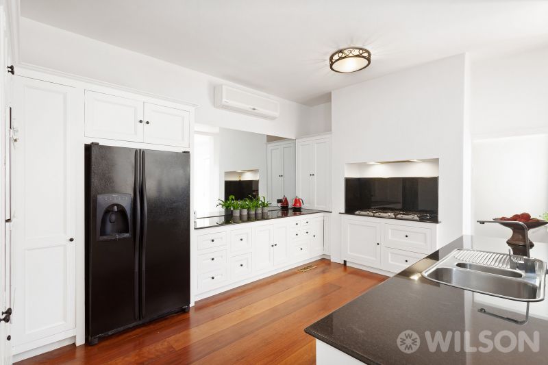 2 Mary Street, St Kilda West