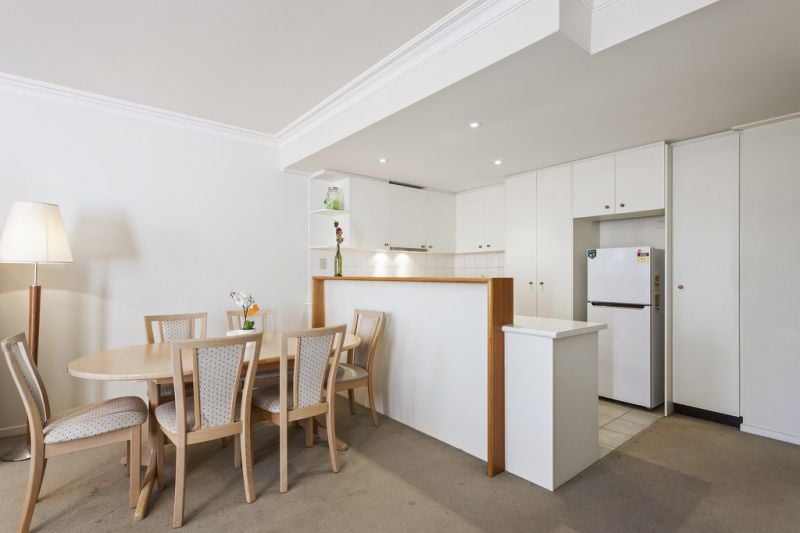 3A Robinson Road, Hawthorn - Thumbnail 2