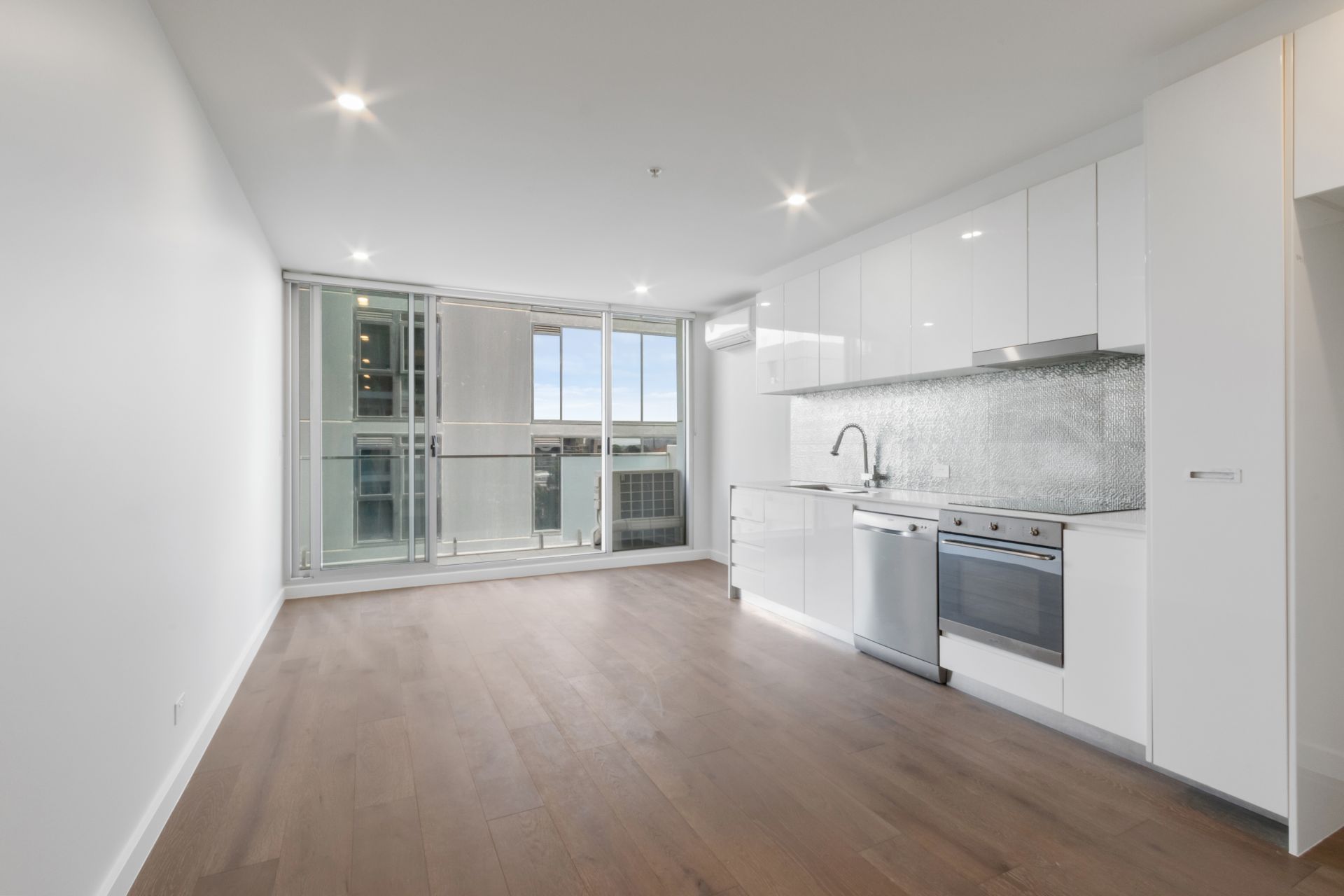 Stunning Apartment in the Heart of South Yarra