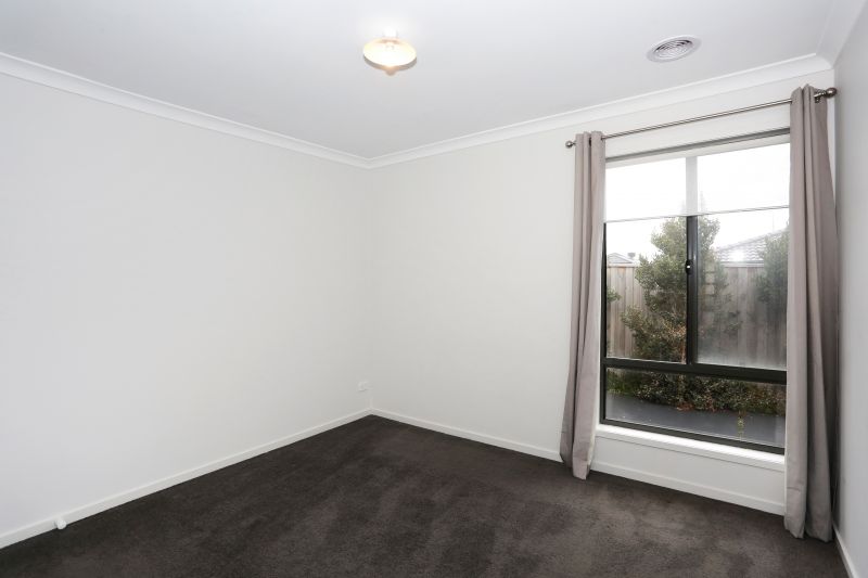 38 Newington Parade, Mernda