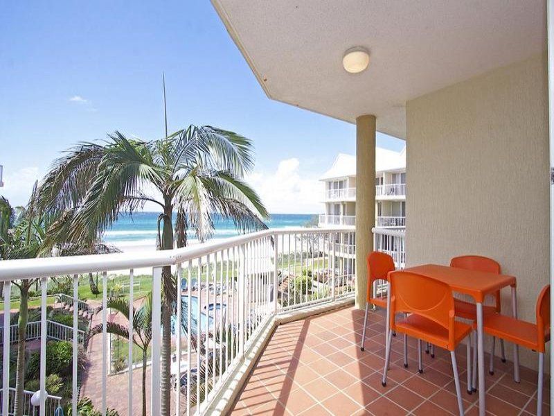 35/329 Golden Four Drive 'Crystal Beach' TUGUN QLD, 'Crystal Beach' Tugun - Thumbnail 2