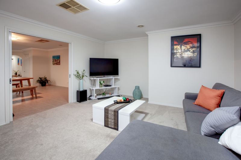 37 Mountain Way Lavington NSW, Lavington - Thumbnail 7