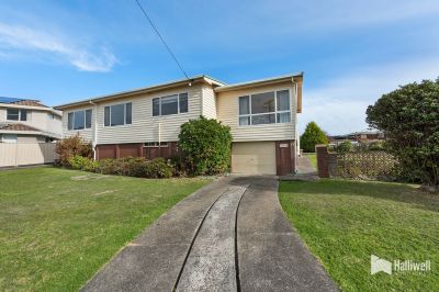 3
 
 
 
  
 
 
 1
 
 
 
  
 
 
 1
 
 
 
 
 
 
 
 17 The Lee, Devonport TAS 7310, Devonport - Thumbnail 2