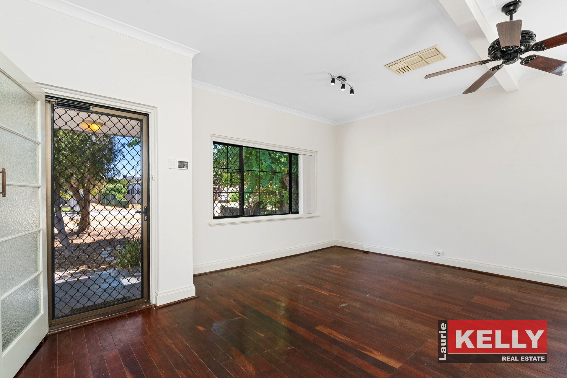 192 Keane Street, Cloverdale Laurie Kelly Real Estate