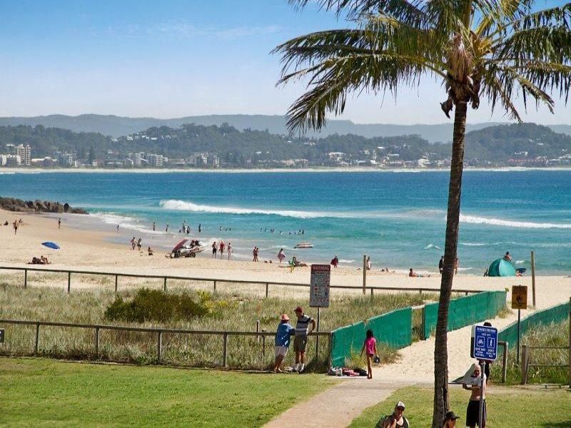 2/128 Marine 'Sands On Greenmount' COOLANGATTA QLD, 2/128 Marine 'Sands On Greenmount' Coolangatta - Thumbnail 5