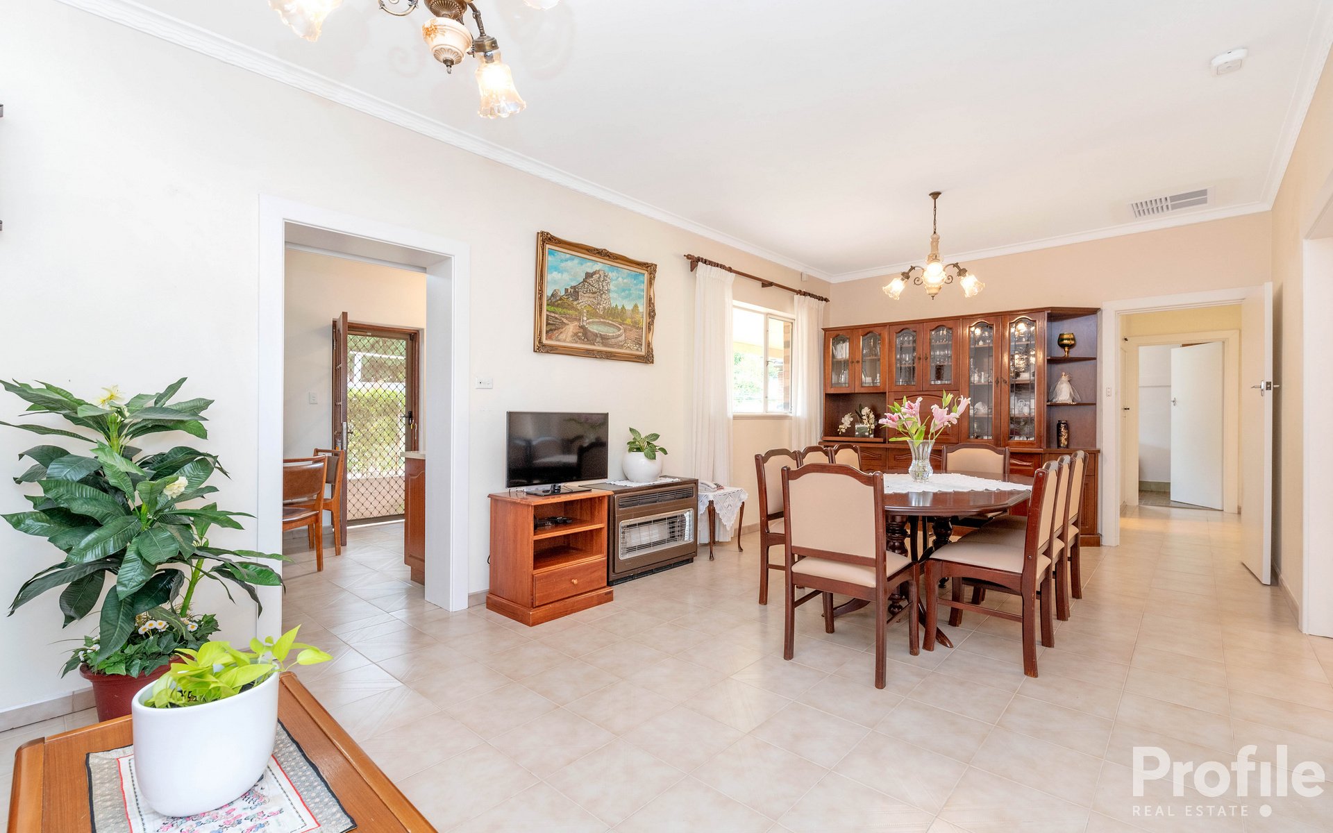 Real Estate For Sale 7 Teak Street Campbelltown , SA