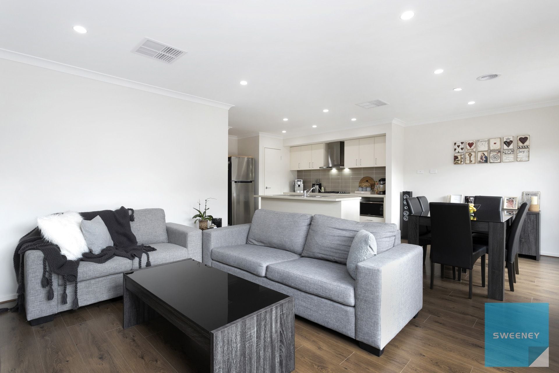 16 Kennedy Drive, Fraser Rise - Thumbnail 6