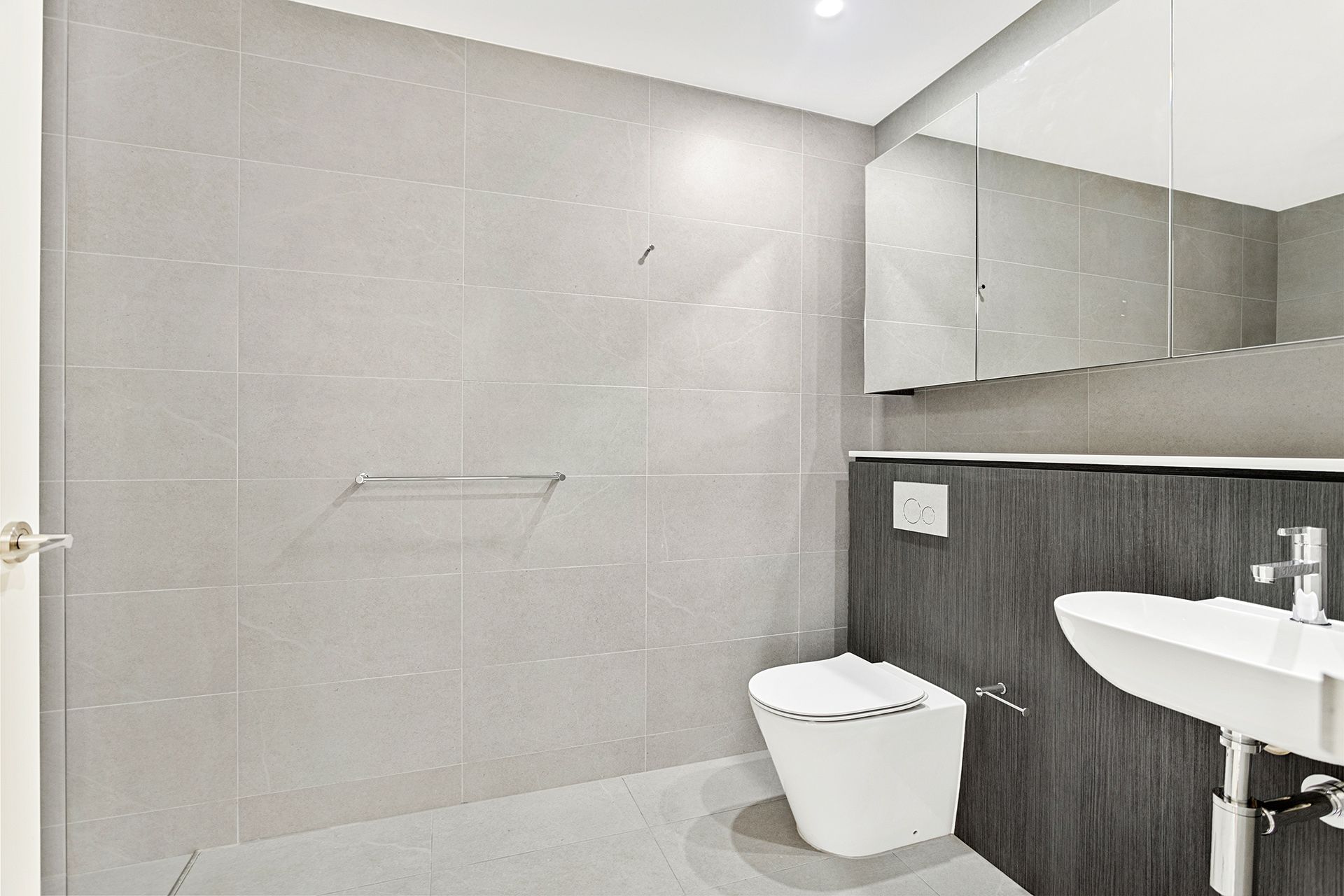 Level 12/1205/17 Garrigarrang Avenue, Kogarah