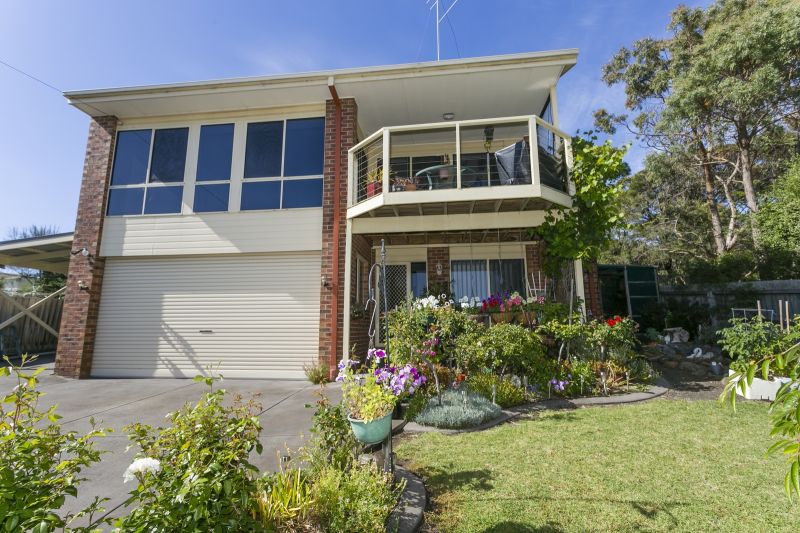 2/4 Kalinga Road Ocean Grove VIC, Ocean Grove - Thumbnail 3