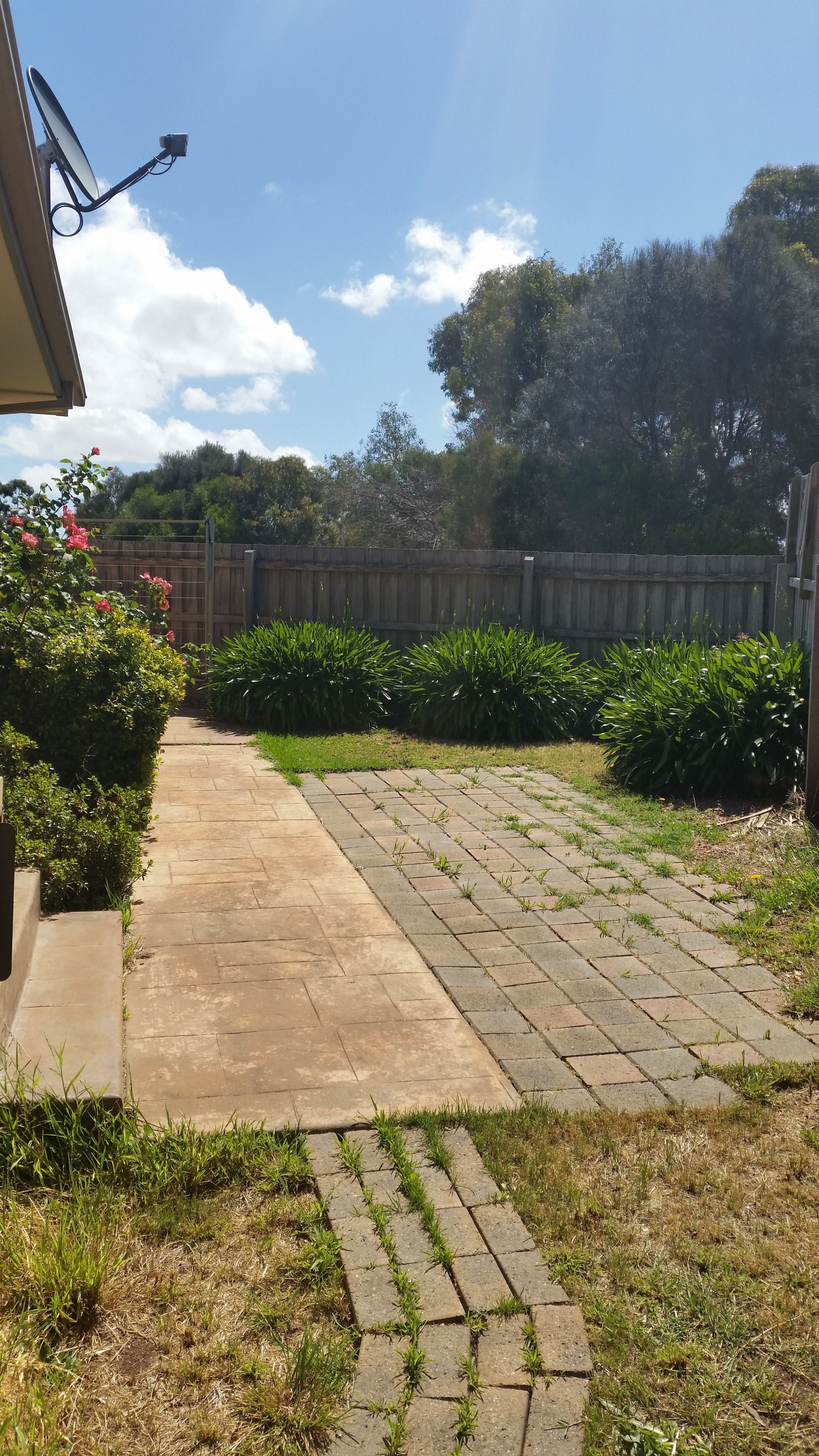 3 BEDROOM HOME IN A QUIET LOCATION