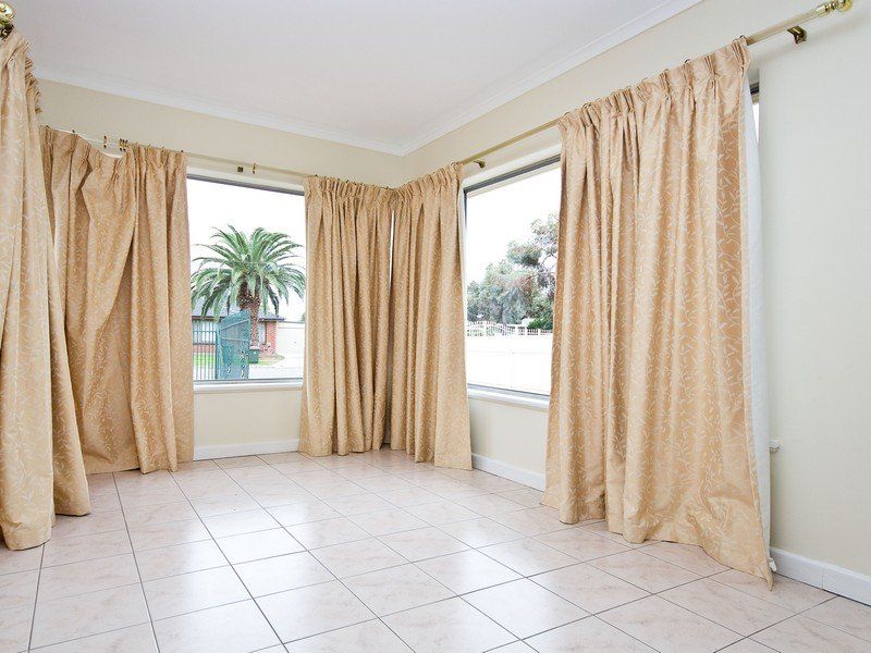 13 Dobson Drive Pooraka 5095