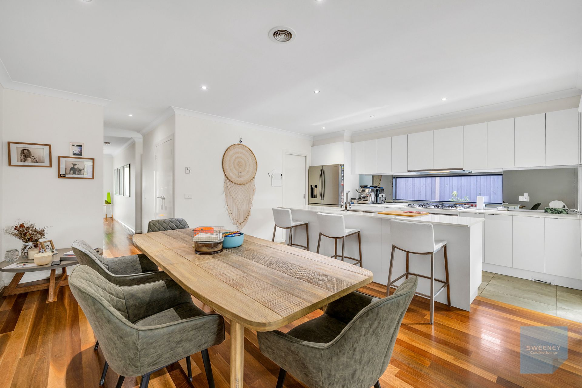 7 Twain Way, Fraser Rise - Thumbnail 5