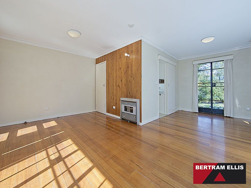 9 Gregson Place, Curtin - Thumbnail 4