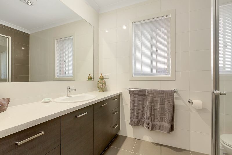 106 Clifton Drive, Bacchus Marsh - Thumbnail 5