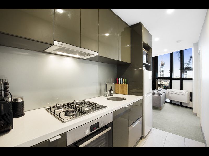 1303/33 Clarke Street, Southbank - Thumbnail 5
