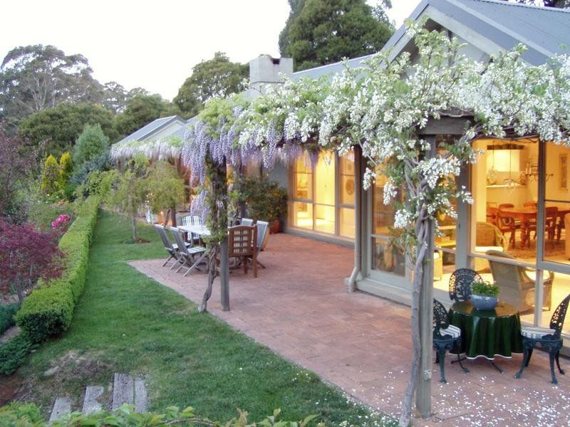 25 Skyline Road, Mount Tomah - Thumbnail 2