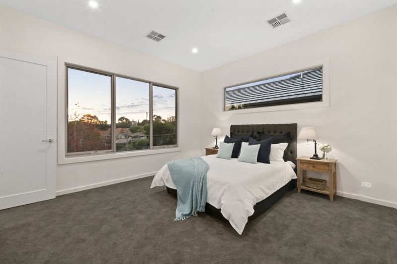 18 Heather Court, Hawthorn East - Thumbnail 7
