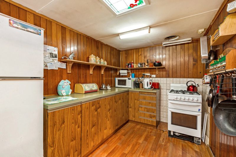 14 Ovens Street, Yarraville - Thumbnail 5