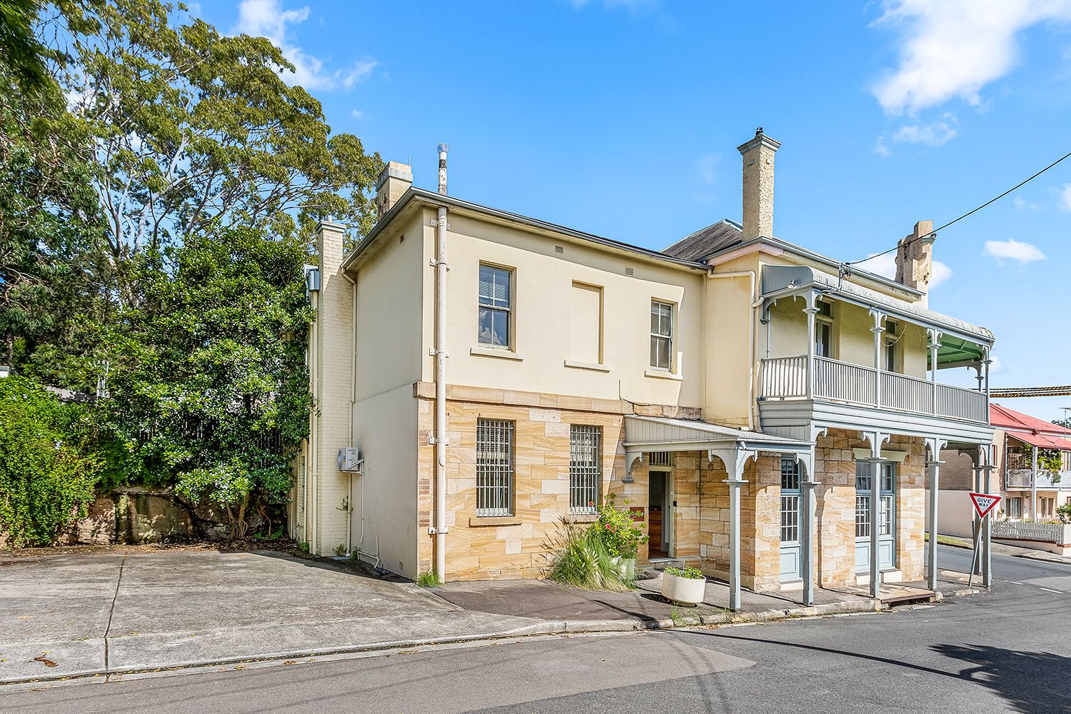 Real Estate For Commercial Lease 101 Mort Street Balmain , NSW