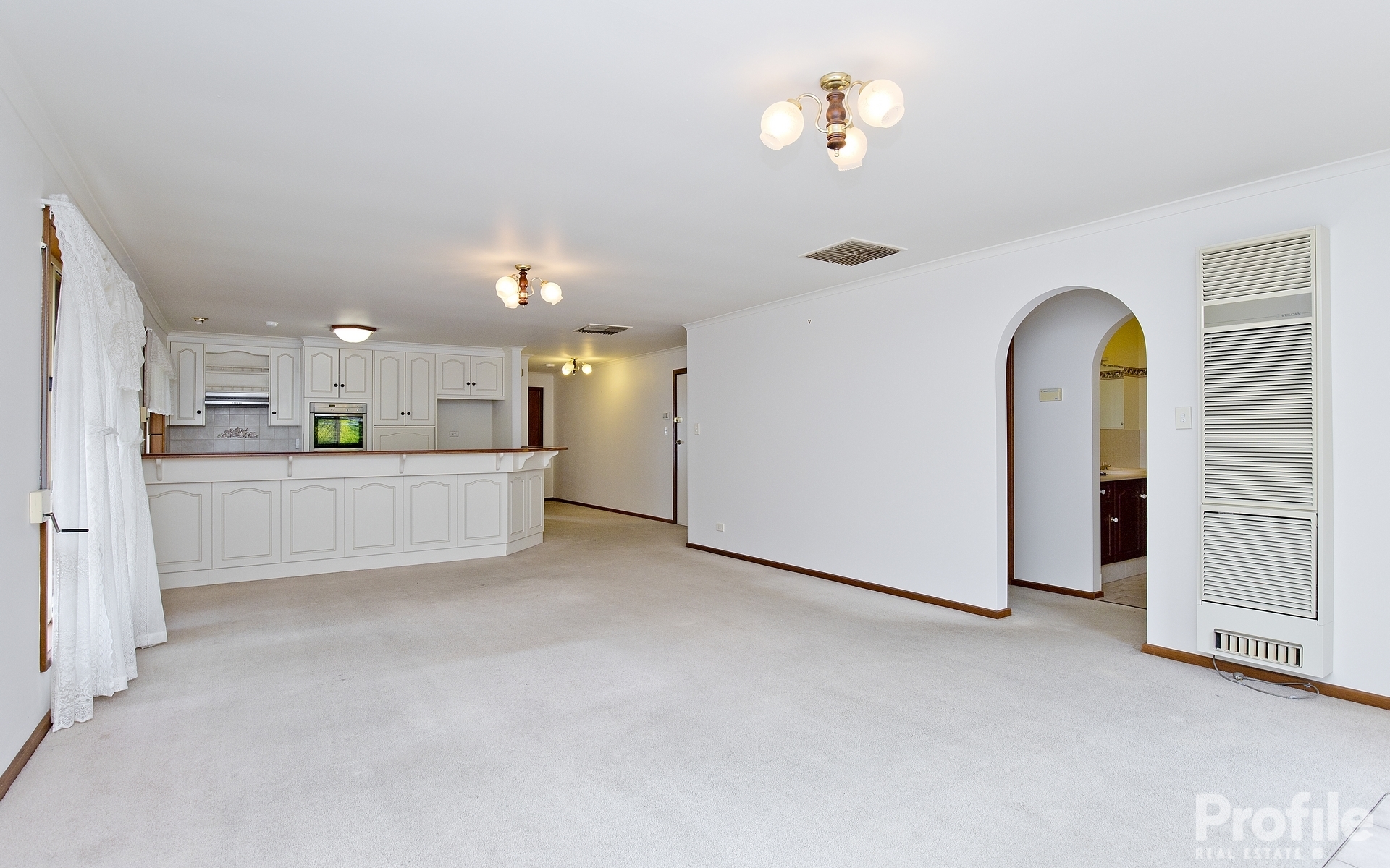 27 Pinewood Court, Golden Grove, Golden Grove - Thumbnail 7