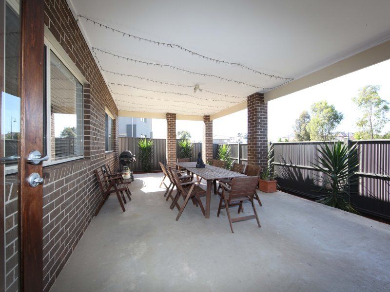 31 Torbreck Avenue SOUTH MORANG, South Morang - Thumbnail 7