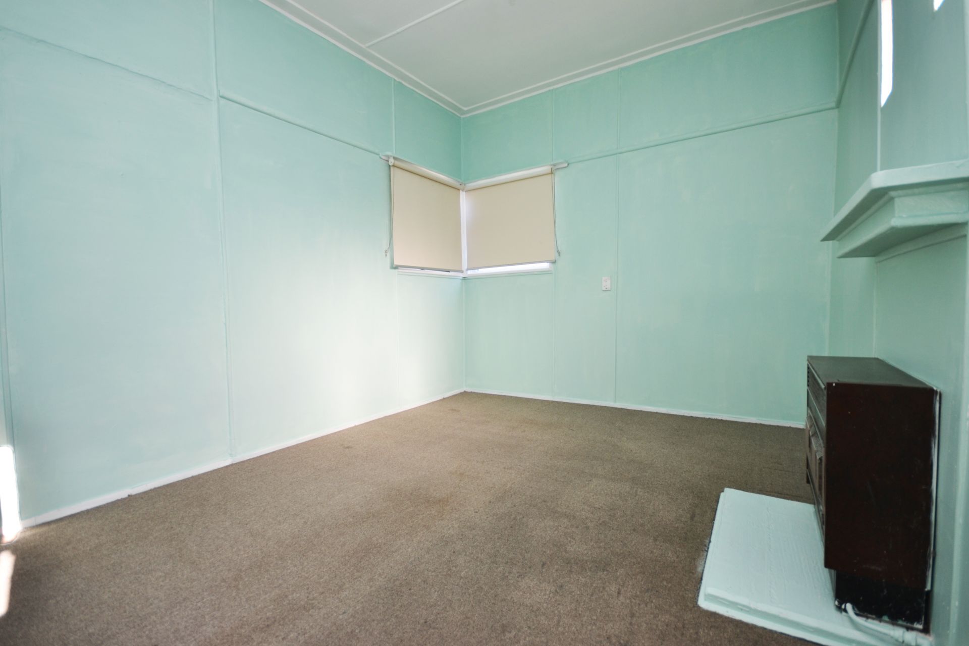 A GREAT OPPORTUNITY IN A PRIME LOCATION THAT BORDERS PRESTON