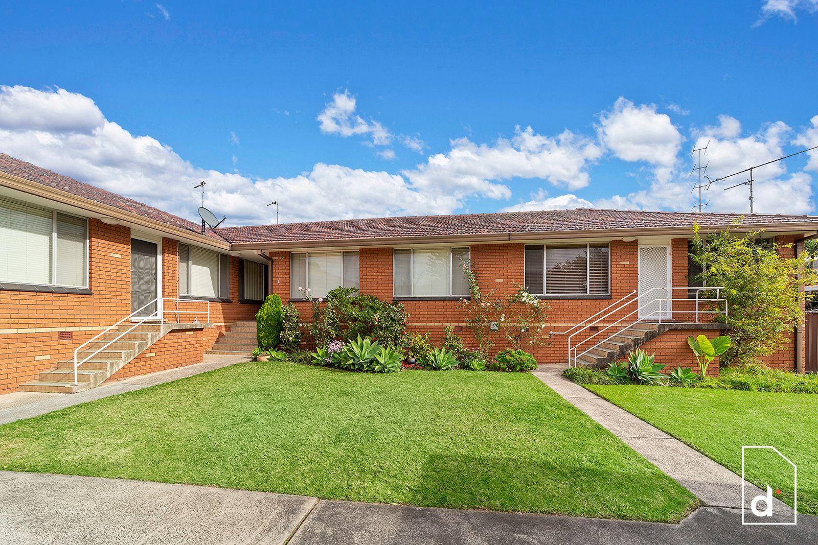 Sold property 560000 for 3/2224 Jones Place Corrimal , NSW 2518