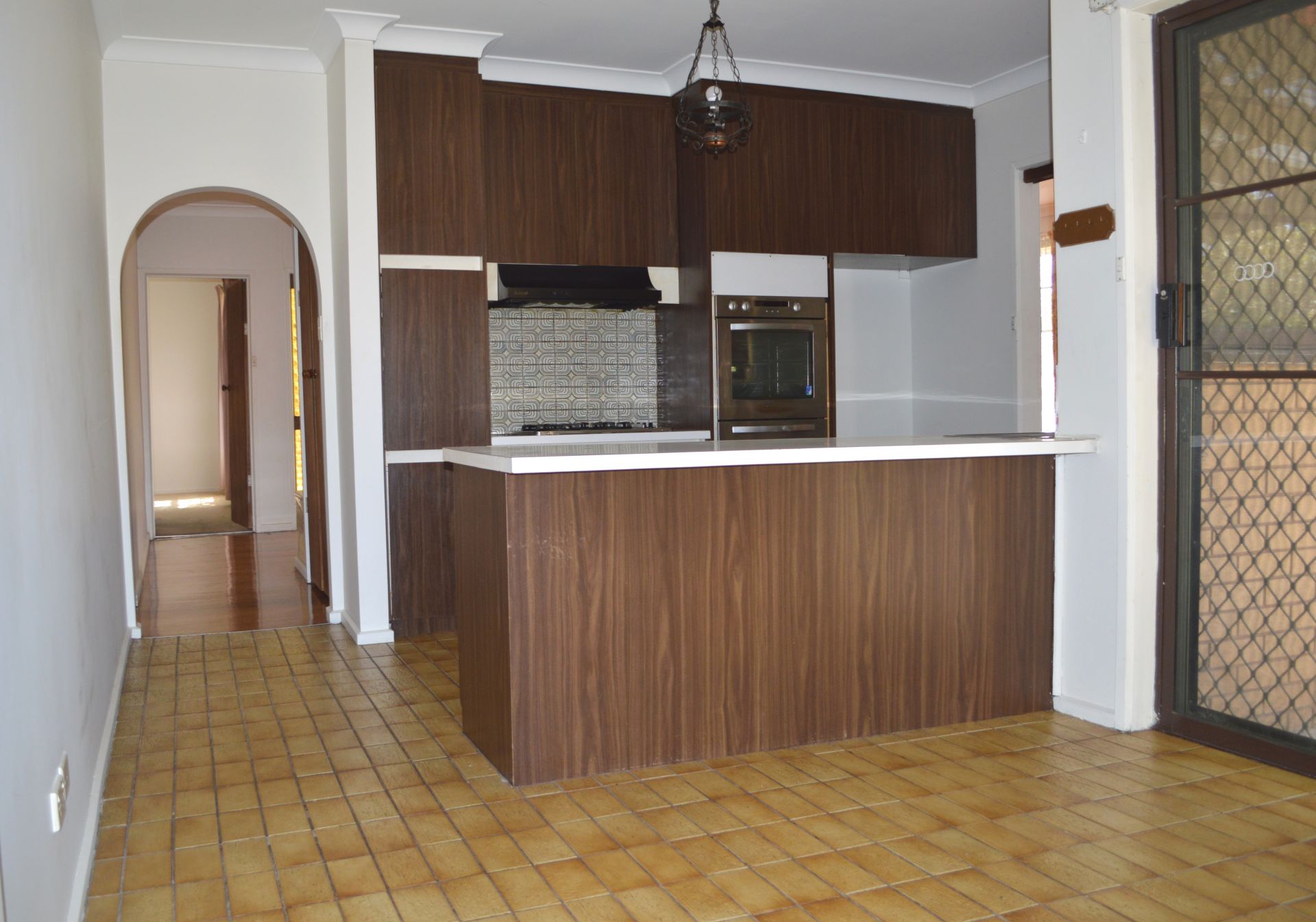 PERFECT FAMILY HOME WITH THE PERFECT PRICE TAG  *Insp Thu 12th Apr @ 4:35pm*