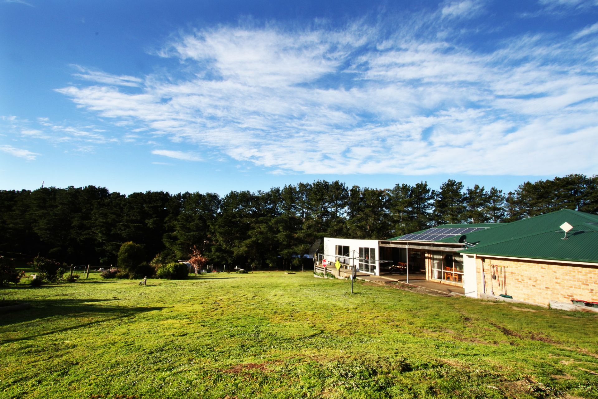 Peace And Privacy On Five Acre's