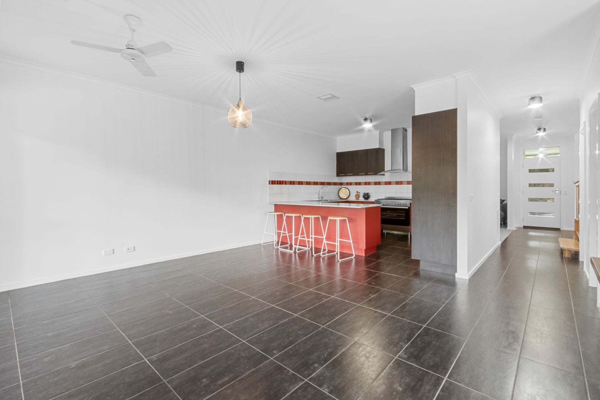 FLAWLESS DESIGN & SPACE IN THE DESIRED AURORA ESTATE
