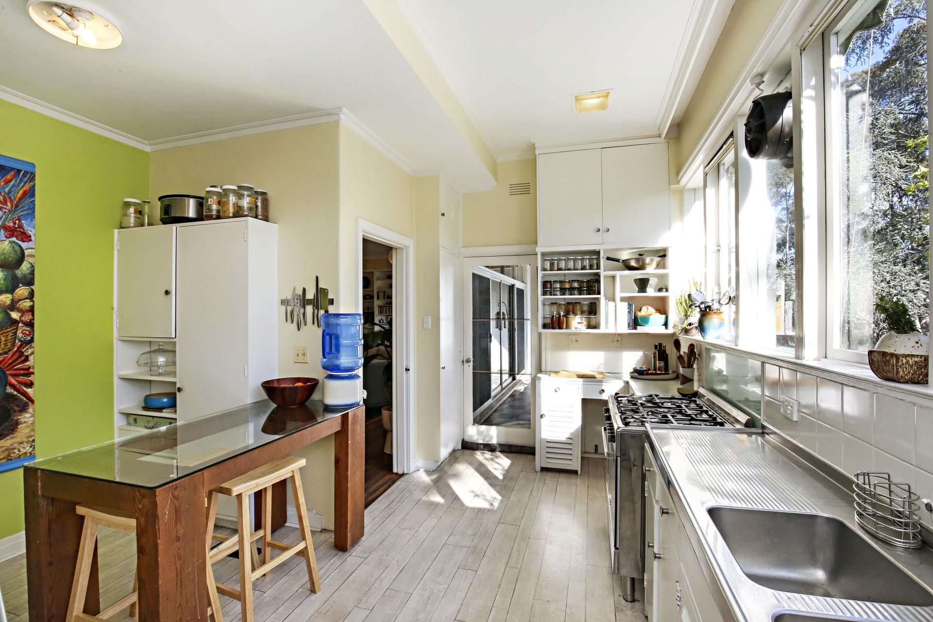 **6 Month Lease ONLY**