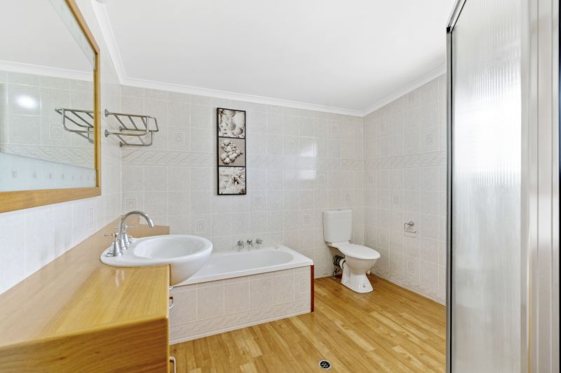 9 Karawatha Drive, Mountain Creek