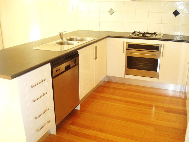 Light and Bright 3 Bedroom Townhouse