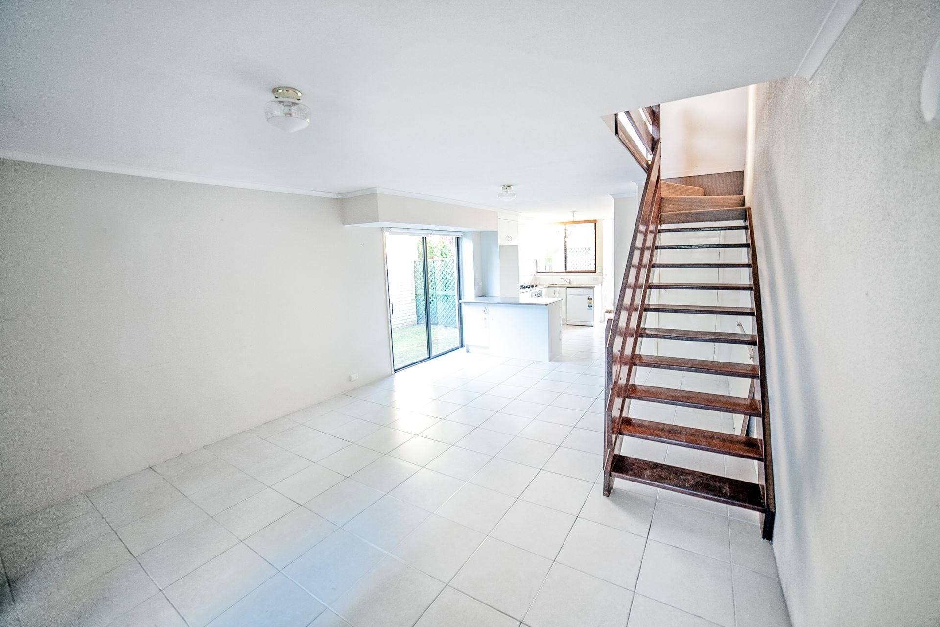 1/86 Broadwater Avenue Maroochydore QLD, Maroochydore - Thumbnail 3