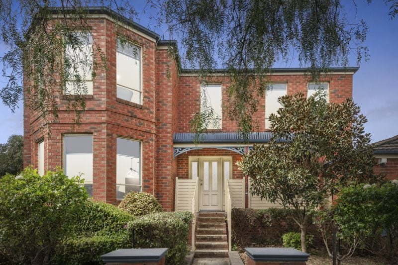 1 Wingspan Avenue, South Morang