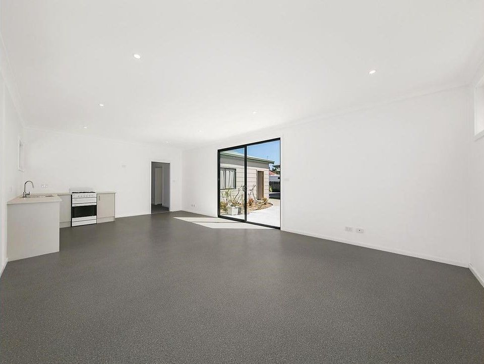 Real Estate For Lease 14A Fourth Street Cardiff South , NSW