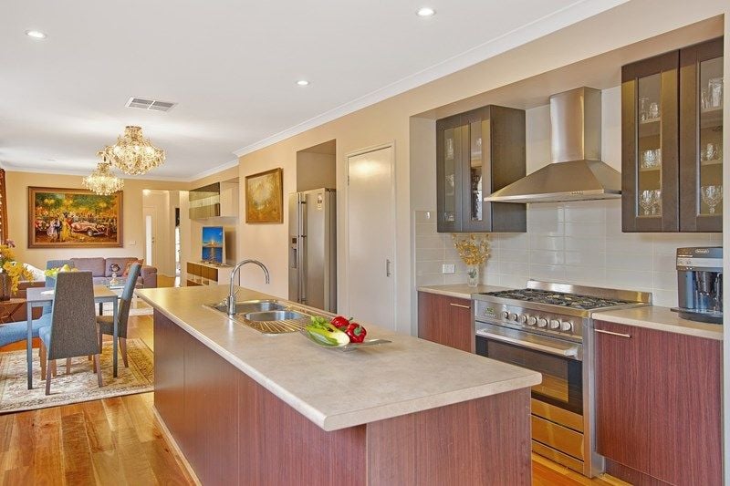 Beautiful Home In Beautiful Hawkstowe!
