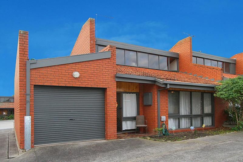 A Gorgeous Home In Northcote