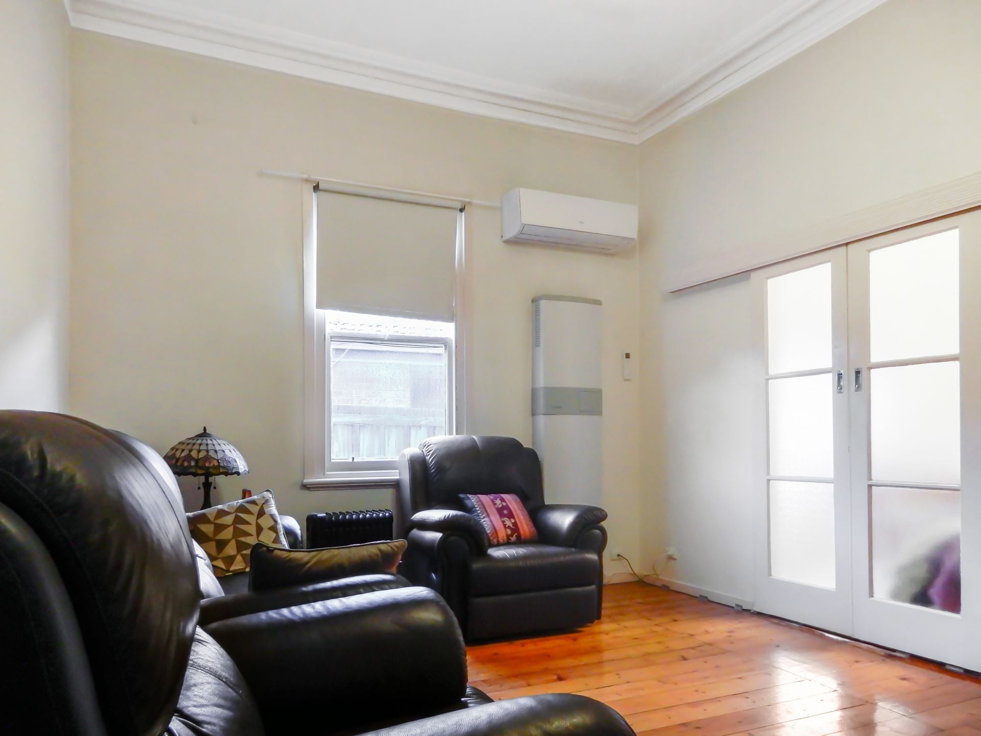 Leafy Haven in Perfect Location!