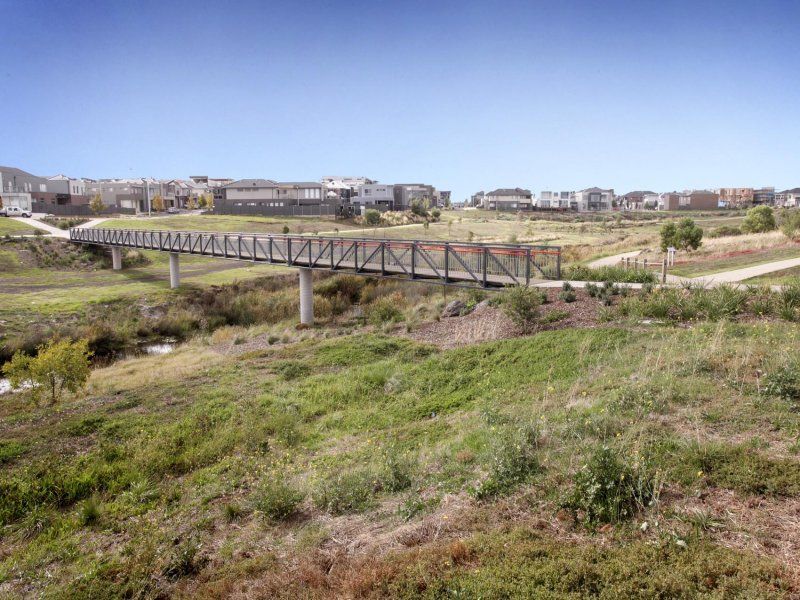 4 Caesia Way, Caroline Springs - Thumbnail 3
