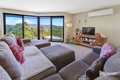 4
 
 
 
  
 
 
 2
 
 
 
  
 
 
 1
 
 
 
 
 
 
 
 23 Oakwood Drive, Ambleside TAS 7310, Ambleside - Thumbnail 8