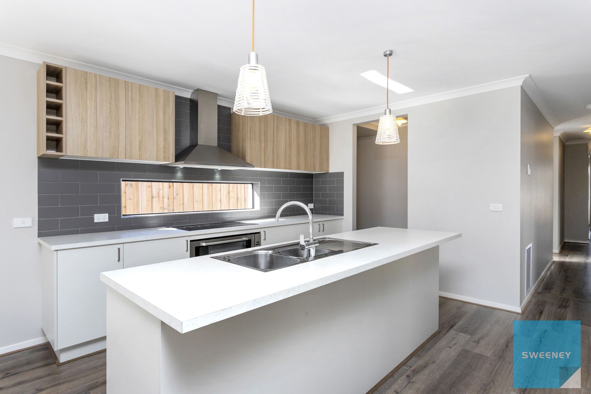 18 Wavell Parade, Fraser Rise - Thumbnail 5