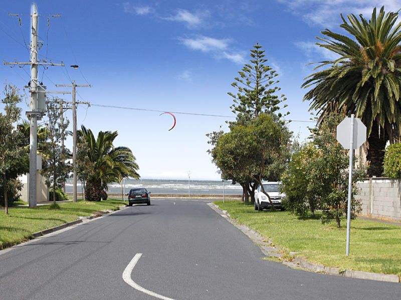 3/199 Queen Street, Altona - Thumbnail 2